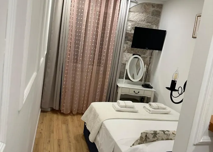 Lägenhet Old Town 2