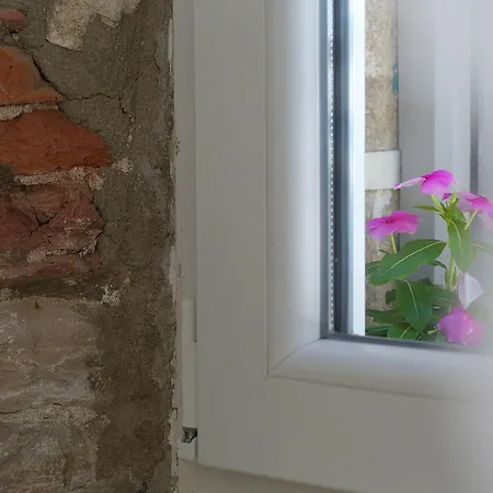 Old Town 2 Apartment