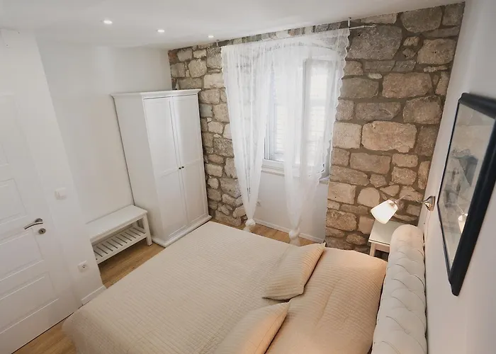 Old Town 2 דירה *